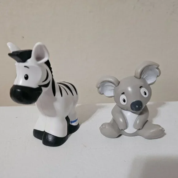 Fisher Price Little People Farm and Zoo animals Set of 10 - Picture 2 of 7